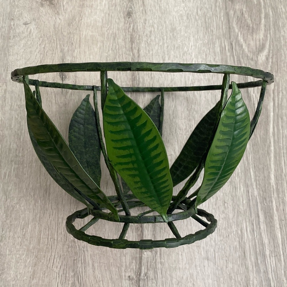 Vintage Metal Wrought Iron Painted Leaf Basket
